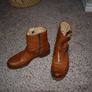 FRYE Leather Combat boots size 9.5